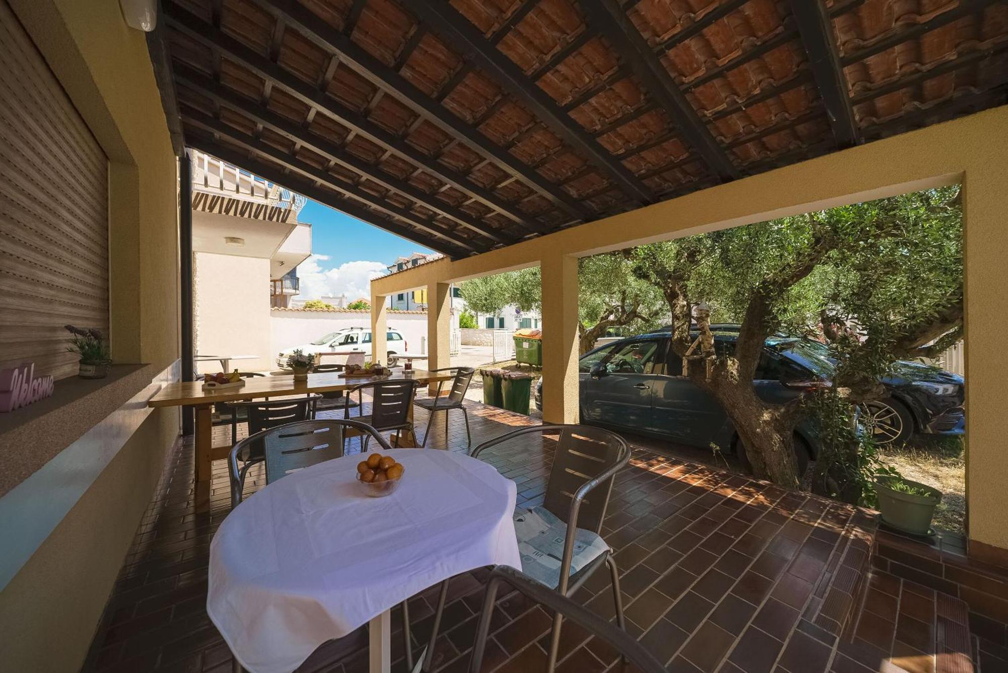 Apartment And Rooms Mrkovic Vodice Exterior foto