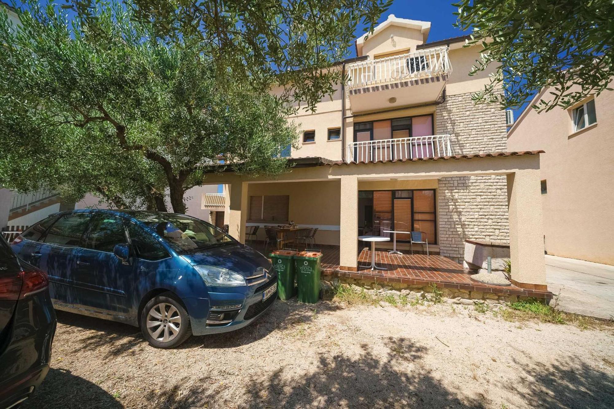 Apartment And Rooms Mrkovic Vodice Exterior foto
